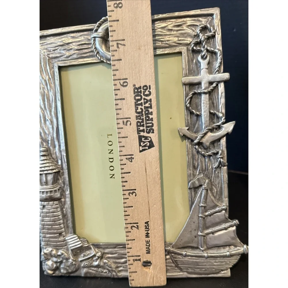 Silver Metal Picture Frame‎ 3 Dimensional Sailboat Lighthouse N0 GLASS 6 X 4